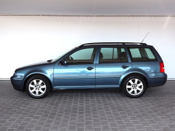 Volkswagen Golf 2003