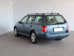 Volkswagen Golf 2003