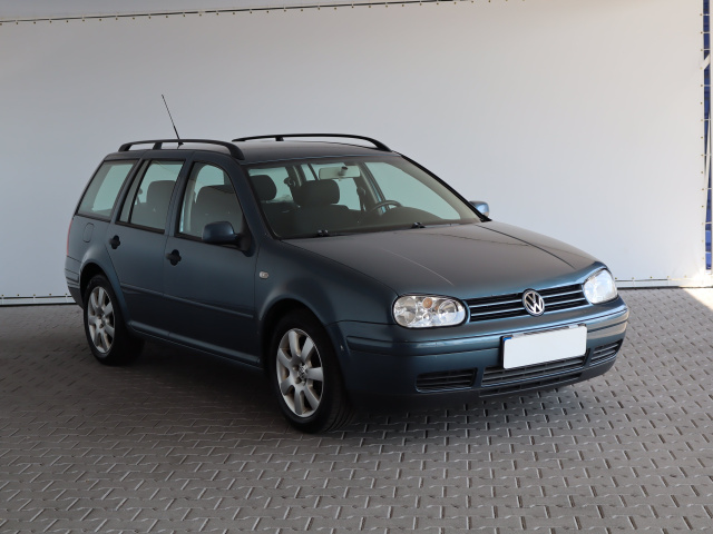Volkswagen Golf, 2003