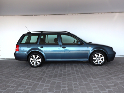 Volkswagen Golf 2003