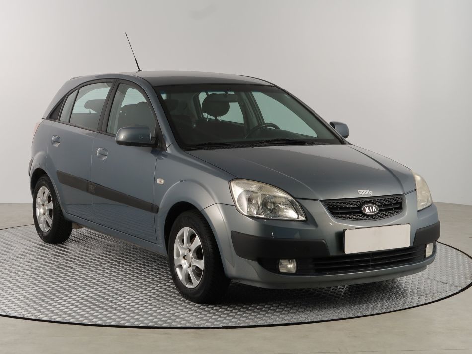 Kia Rio - 2009