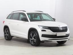 Škoda Kodiaq 2018 SUV biela 26