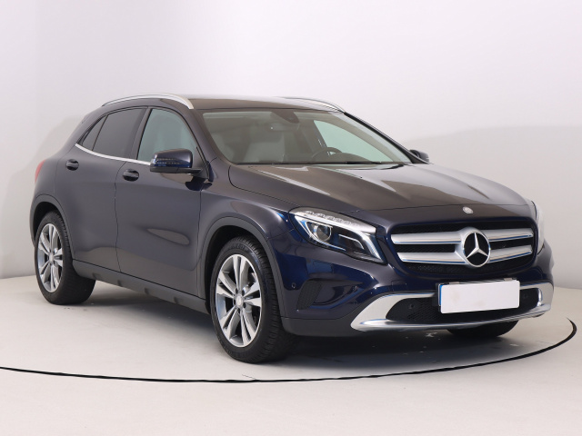 Mercedes-Benz GLA 2016