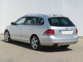Volkswagen Golf - 2011