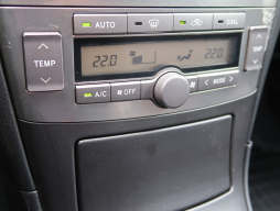Toyota Avensis 2005