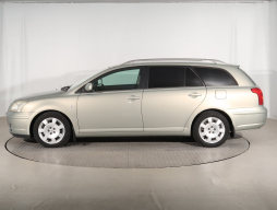 Toyota Avensis 2005