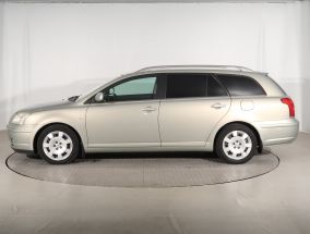 Toyota Avensis - 2005