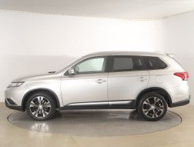 Mitsubishi Outlander - 2019