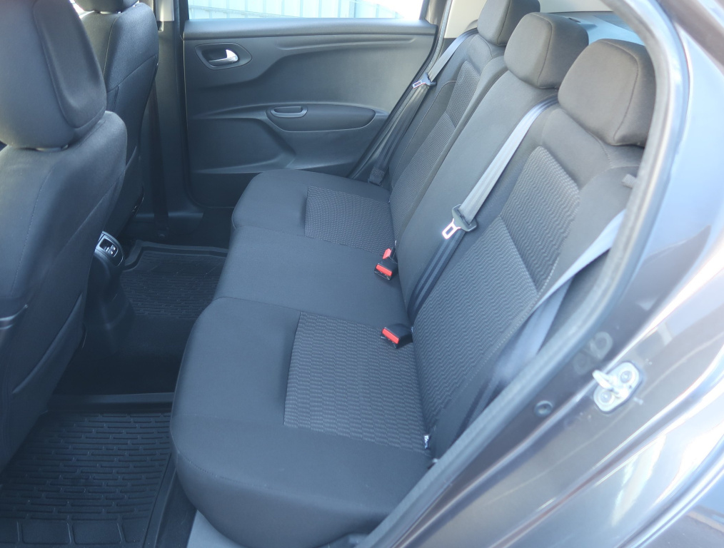 Peugeot 301