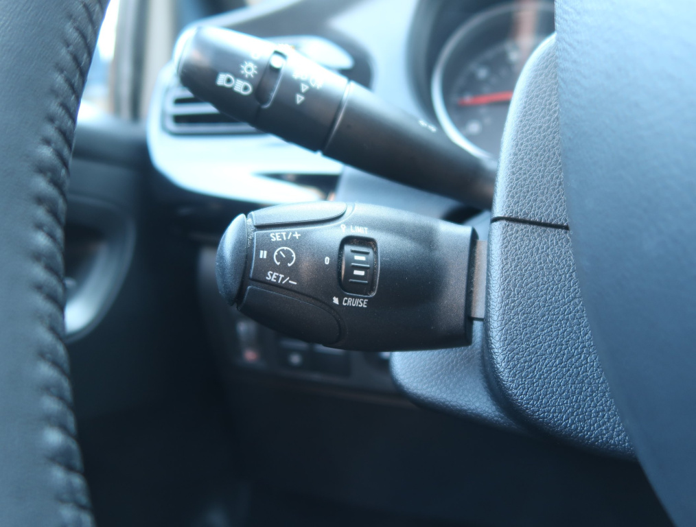 Peugeot 301