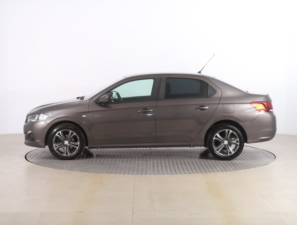 Peugeot 301