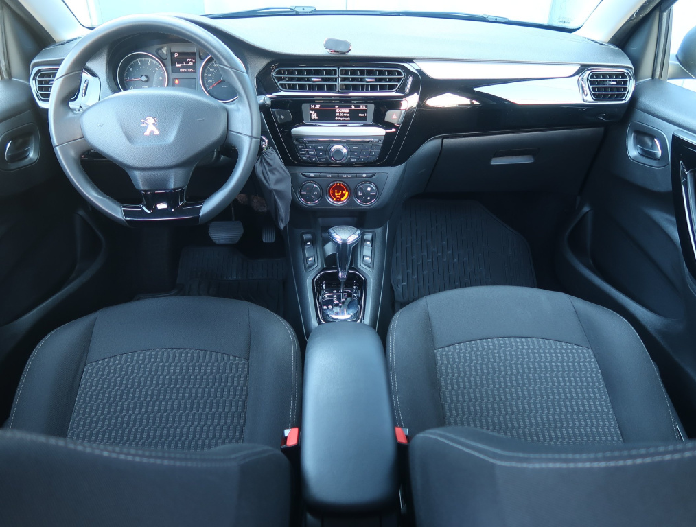 Peugeot 301