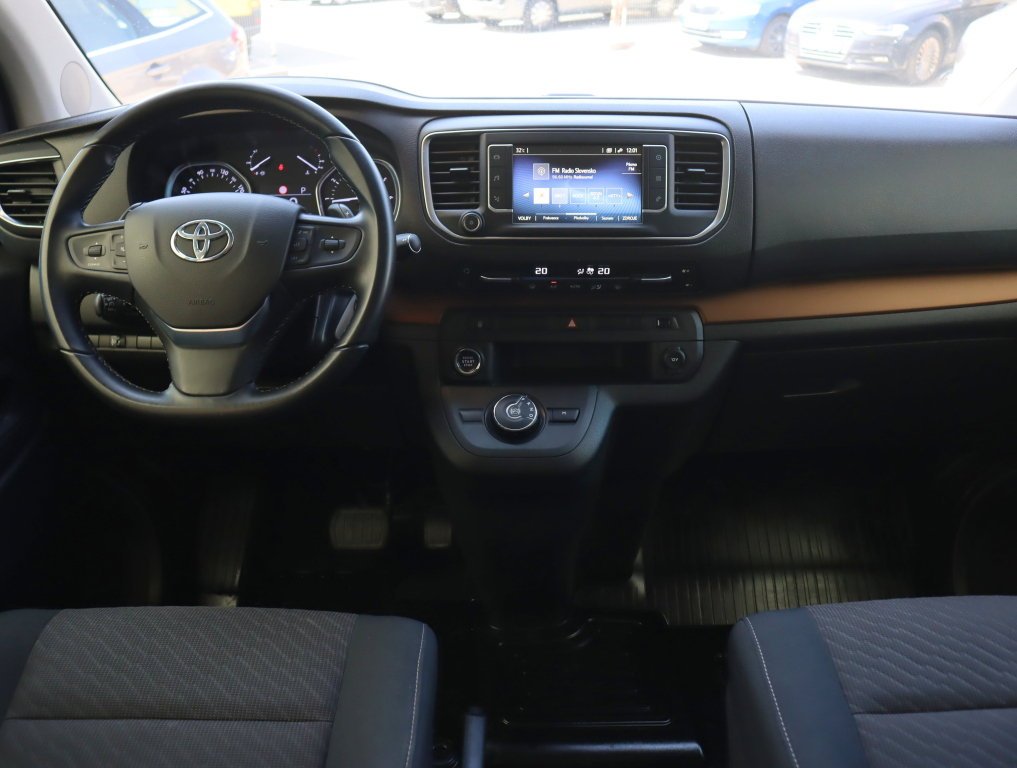 Toyota ProAce Verso
