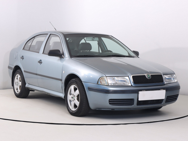 Škoda Octavia, 2002