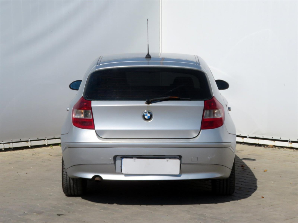 BMW 1