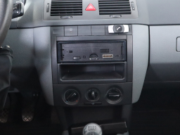 Škoda Fabia 2003