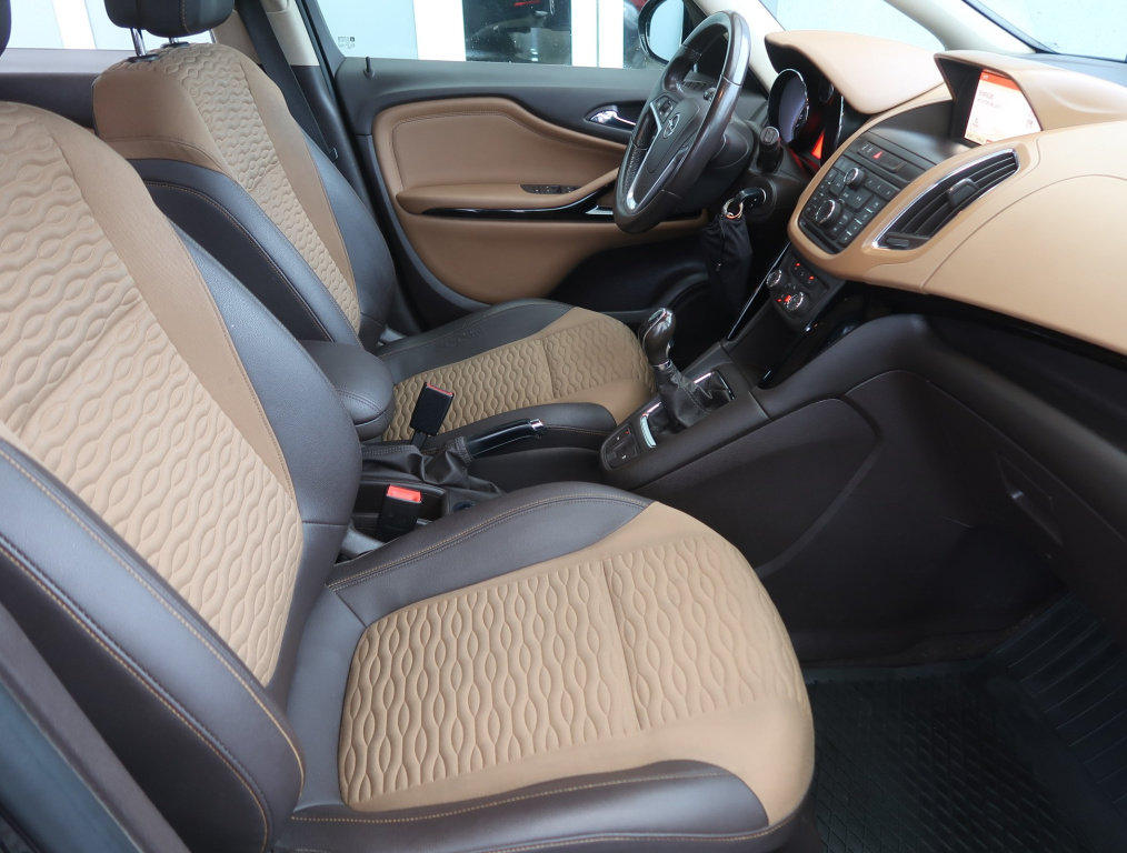 Opel Zafira Tourer
