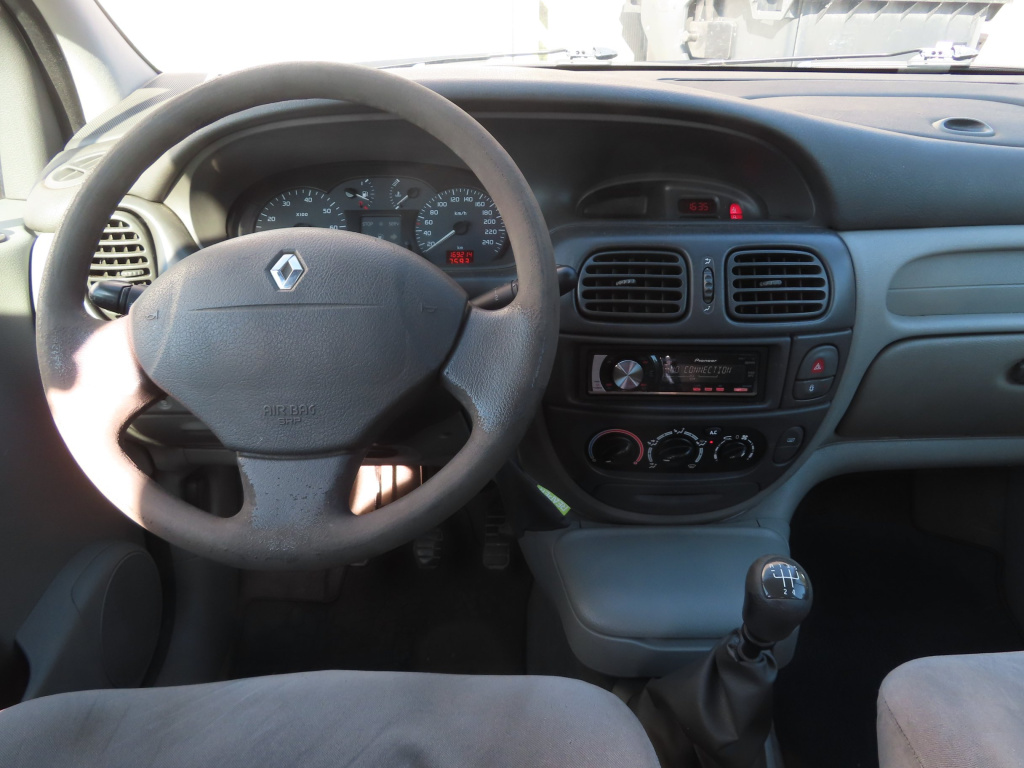 Renault Megane Scenic