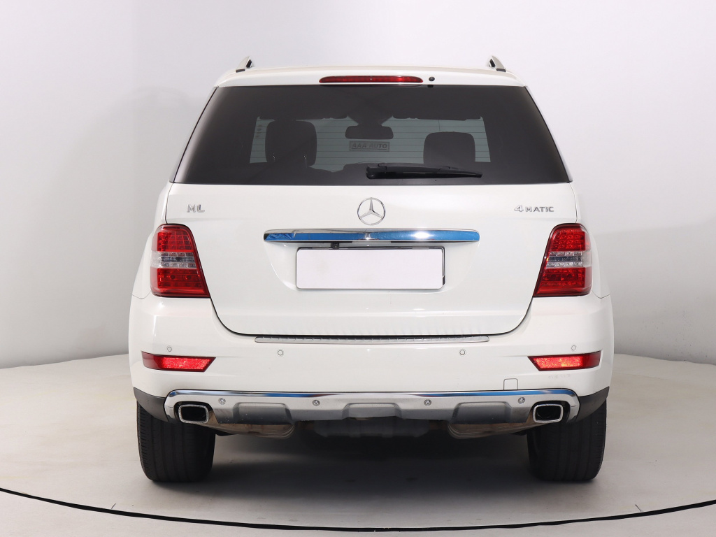 Mercedes-Benz ML