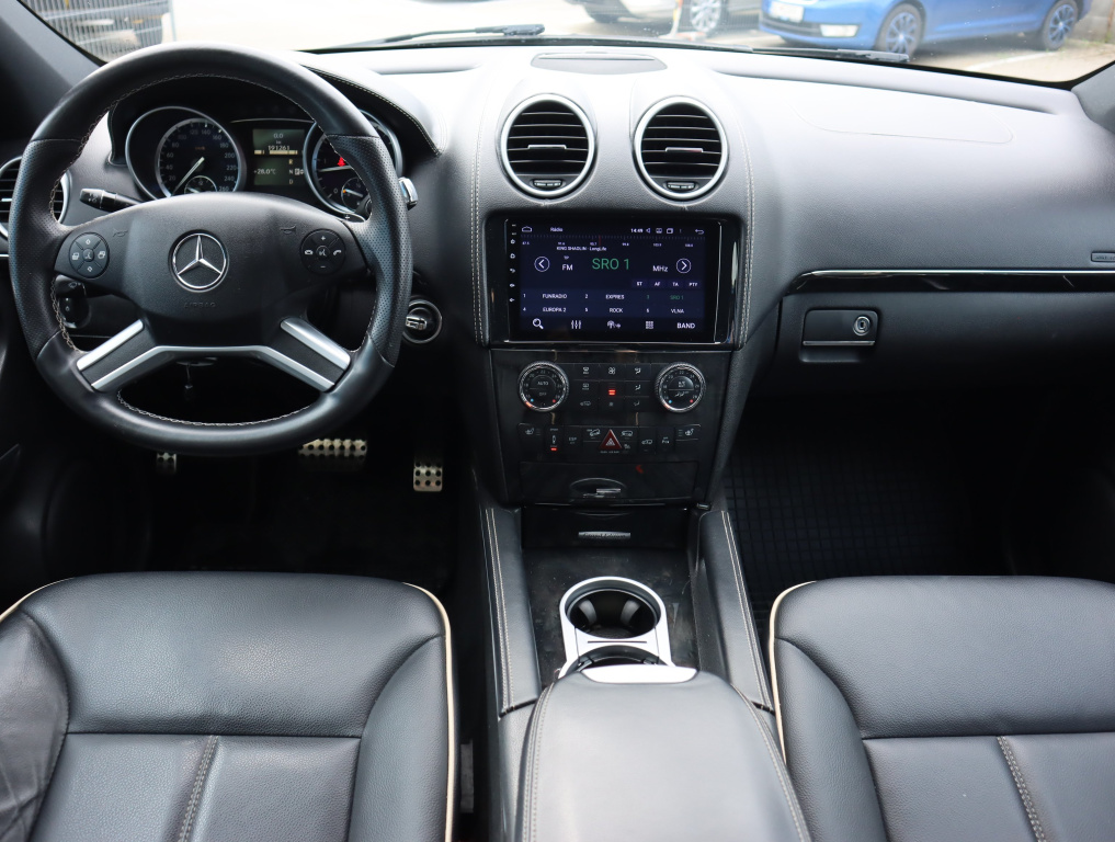 Mercedes-Benz ML