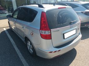 Hyundai i30 - 2012