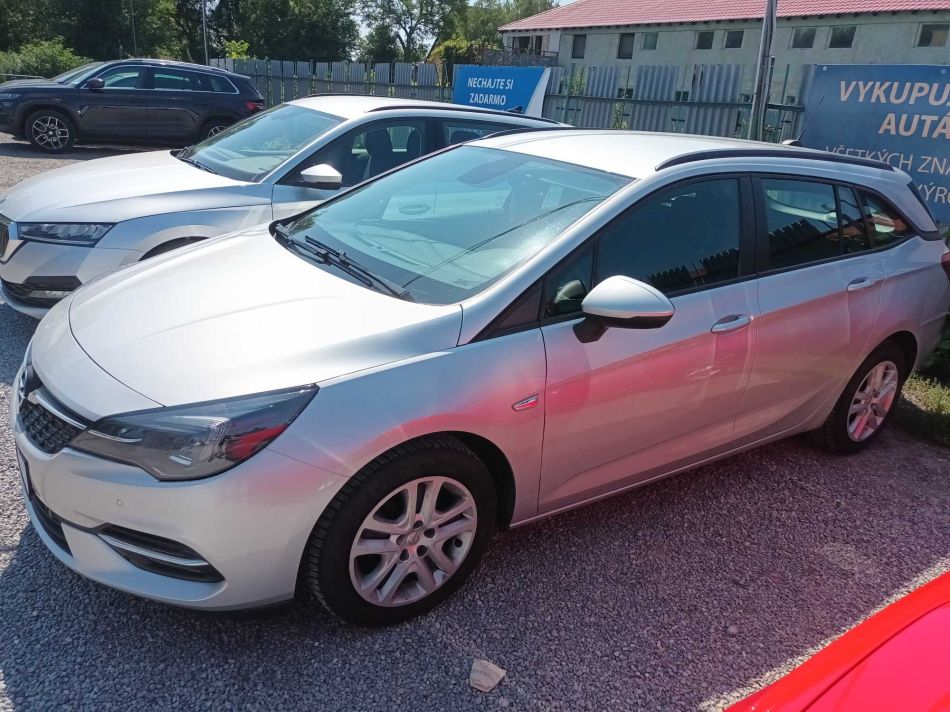 Opel Astra - 2020