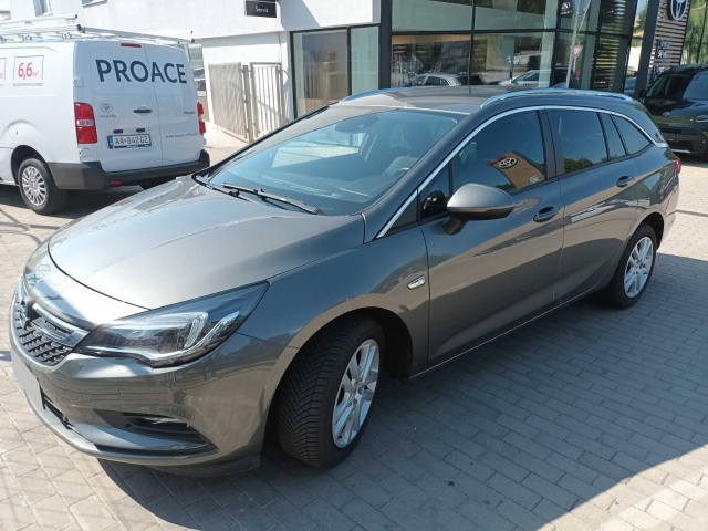 Opel Astra 2016
