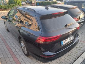 Volkswagen Golf - 2021
