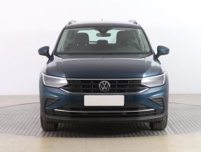 Volkswagen Tiguan - 2022