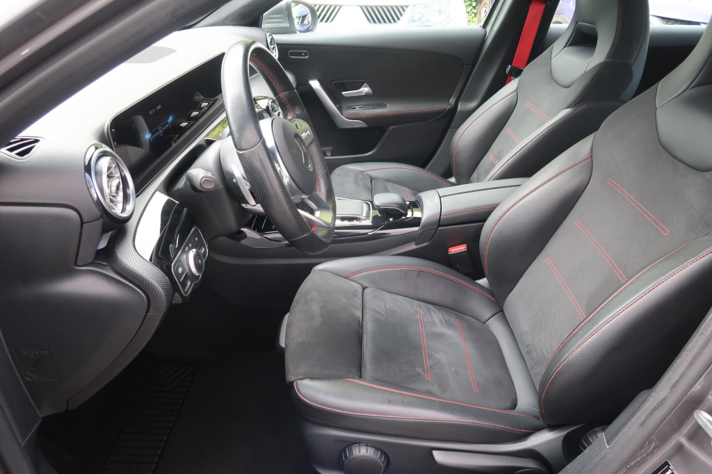 Mercedes-Benz A