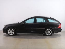 Mercedes-Benz C 2005
