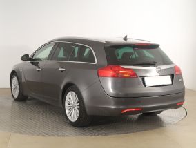 Opel Insignia - 2012