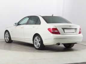 Mercedes-Benz C - 2011