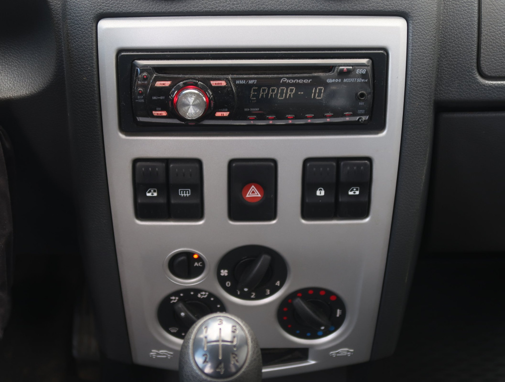 Dacia Logan