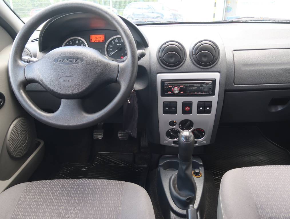 Dacia Logan