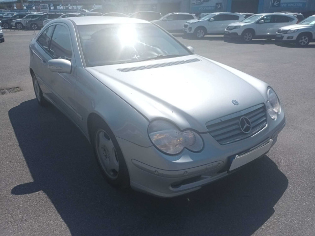 Mercedes-Benz C 2002