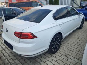 Volkswagen Passat - 2015