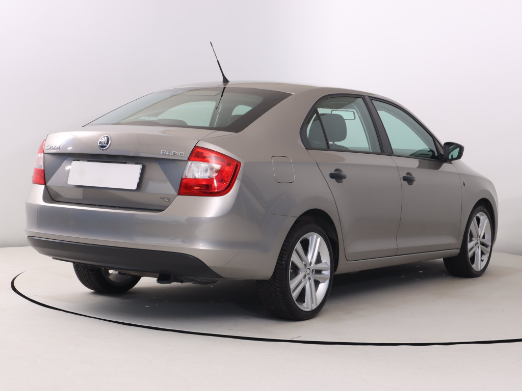 Škoda Rapid