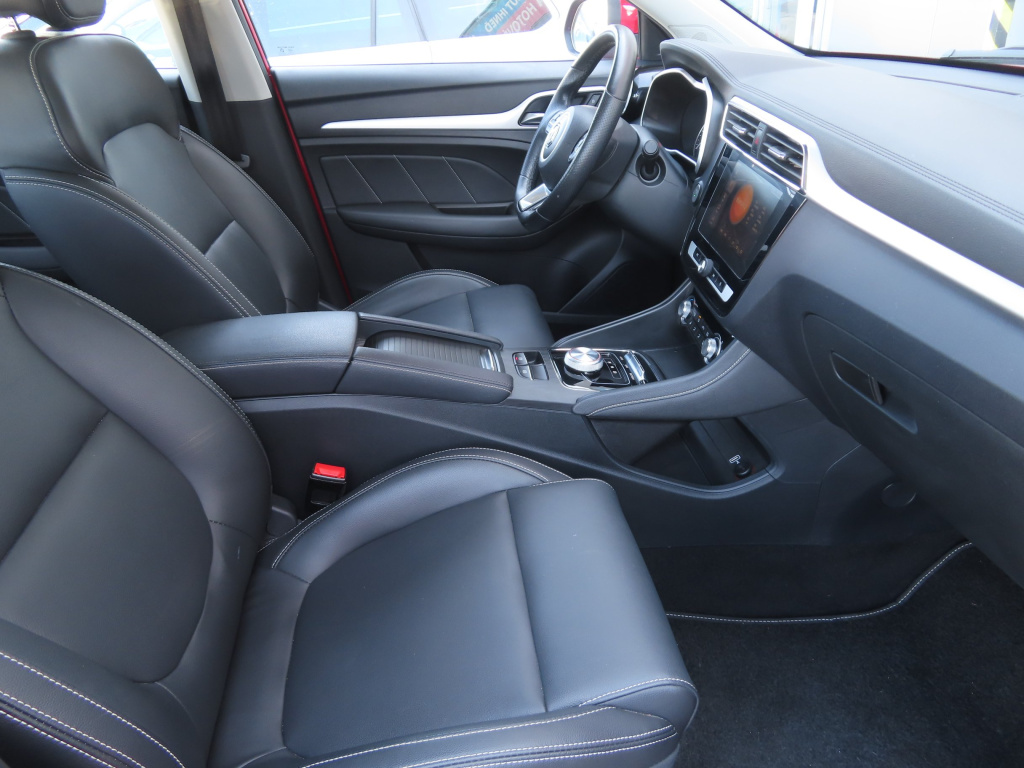 MG ZS SUV