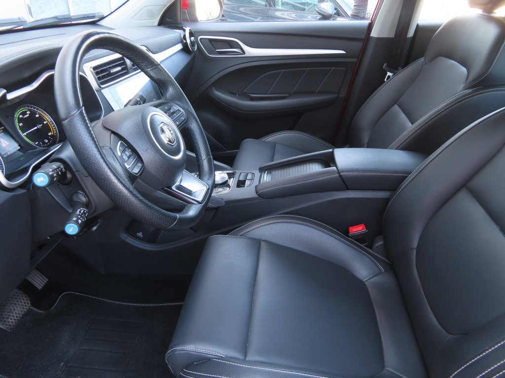 MG ZS SUV