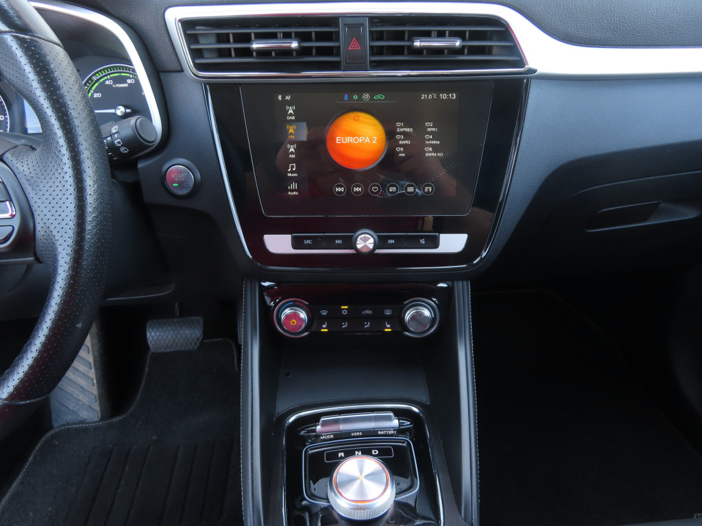 MG ZS SUV