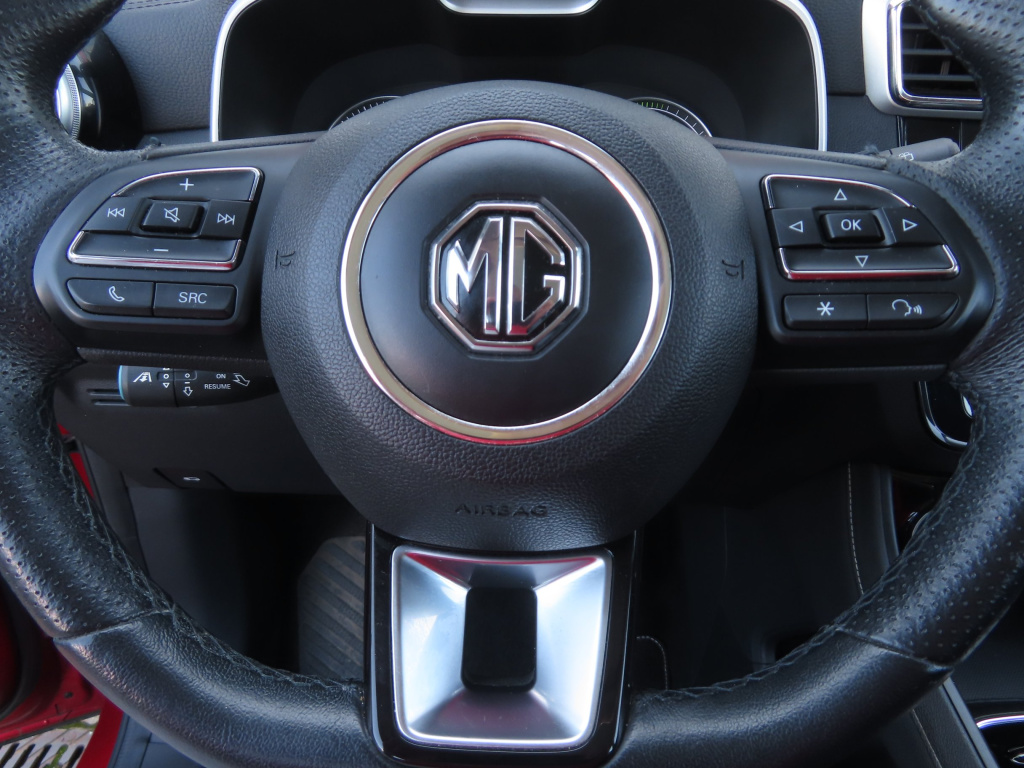 MG ZS SUV