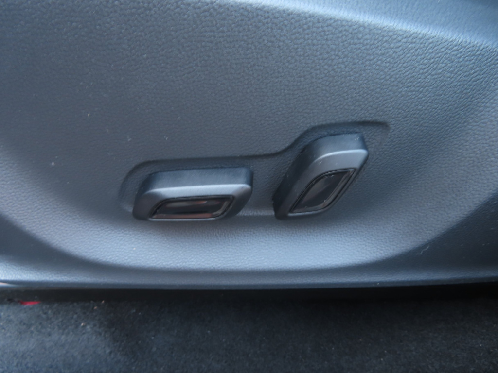 MG ZS SUV