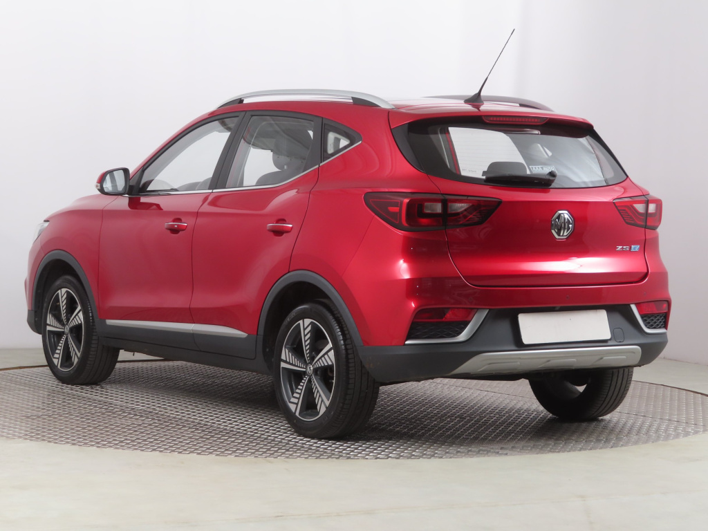 MG ZS SUV