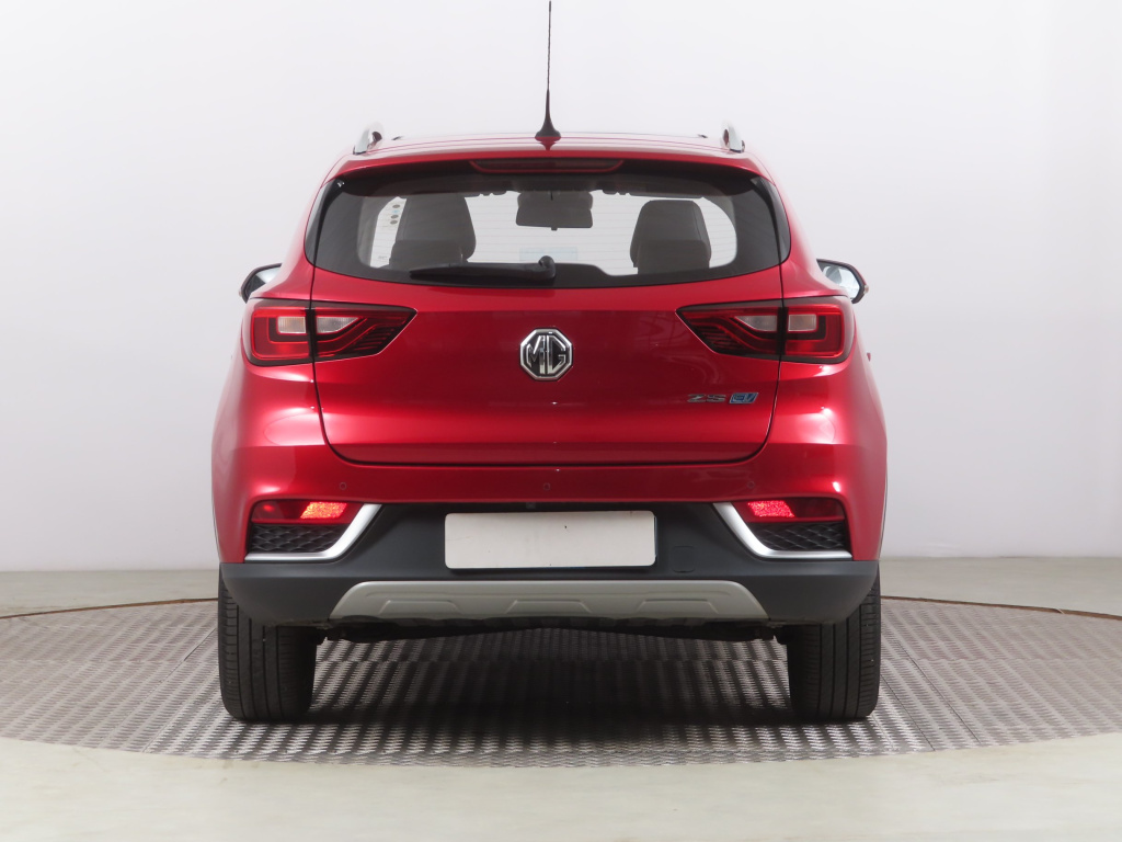 MG ZS SUV