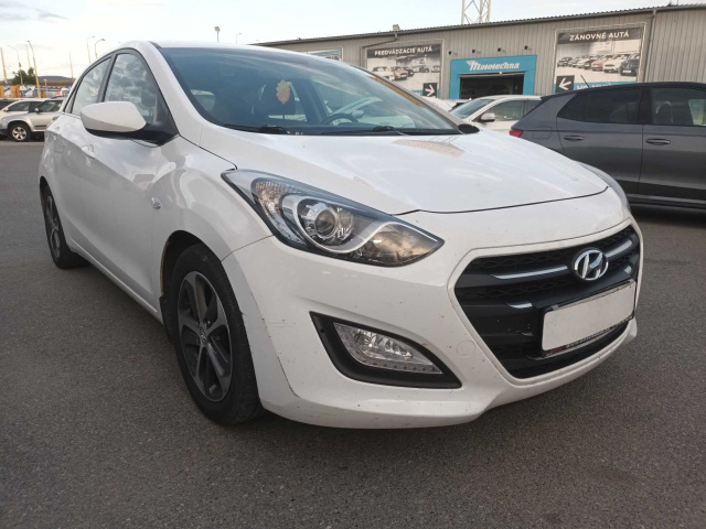 Hyundai i30 2016