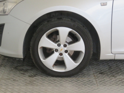 Chevrolet Cruze 2013