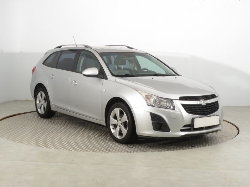 Chevrolet Cruze - 2013