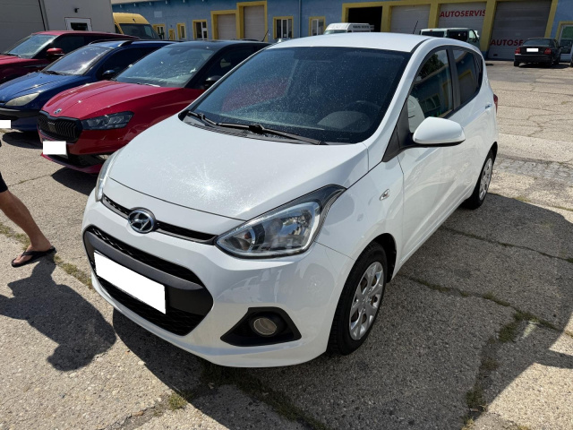 Hyundai i10 2015
