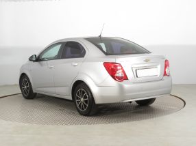 Chevrolet Aveo - 2012